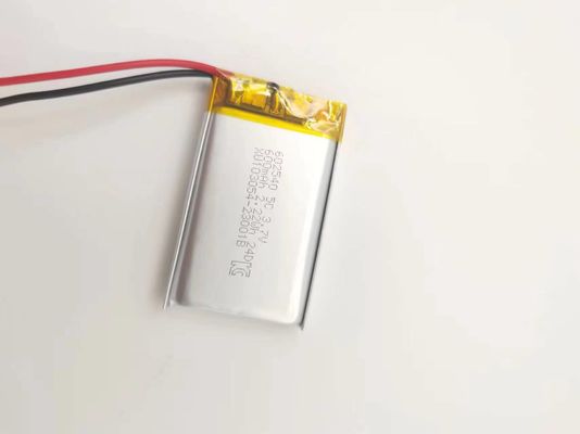 Купить KC IEC62133 Удостоверенная липоаккумуляторная батарея 602540 600mah 3,7 литий-полимерная батарея оптовая аккумуляторная батарея online manufacture